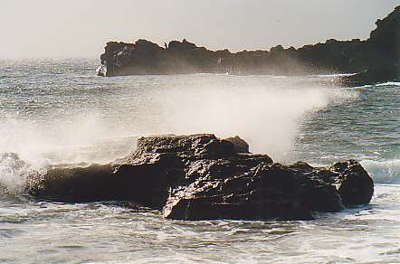 Il mare in burrasca nei pressi di...El Golfo